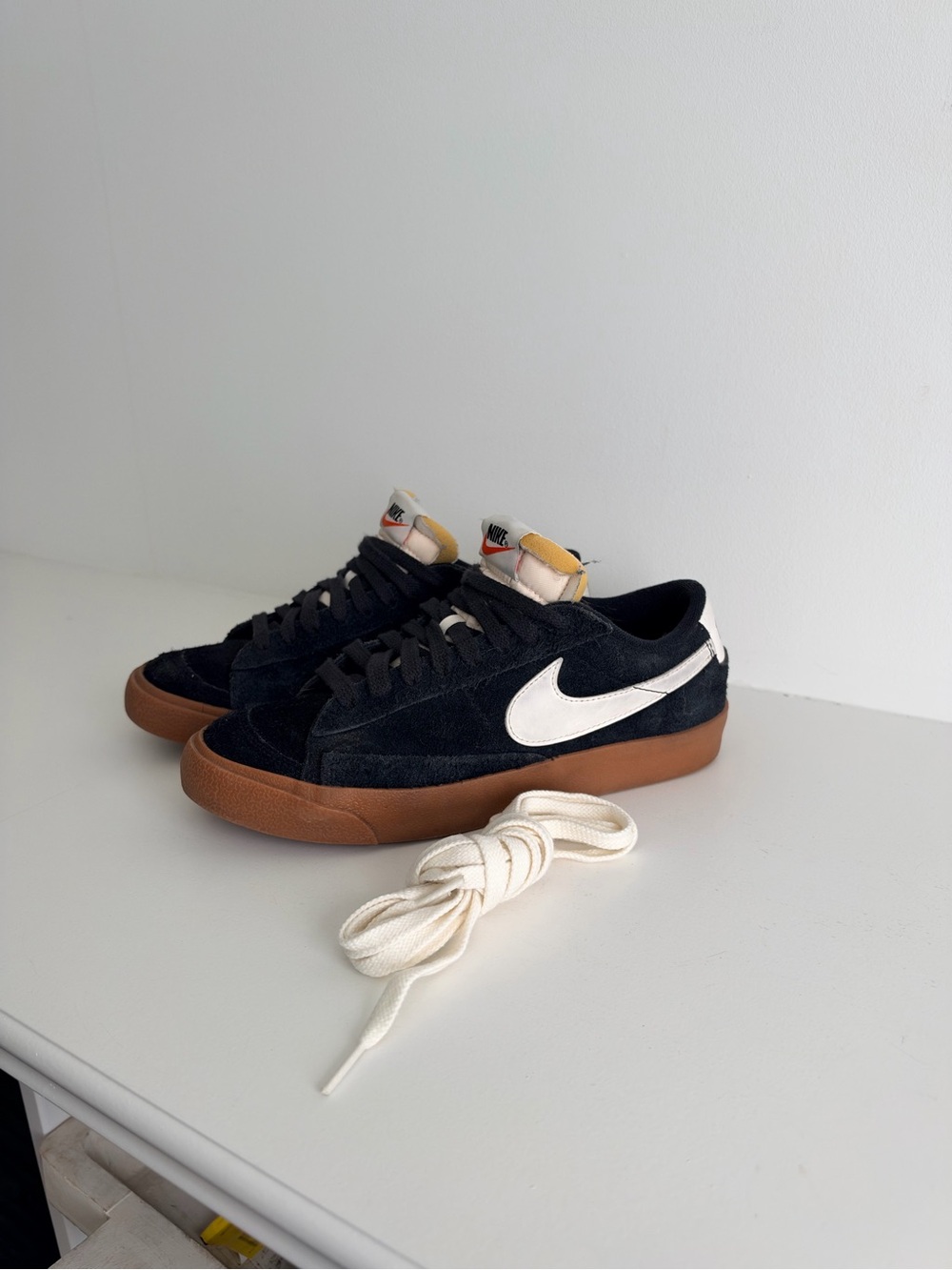 Nike Blazer Low Black Suede Gum Sole Sneakers Women’s 7.5